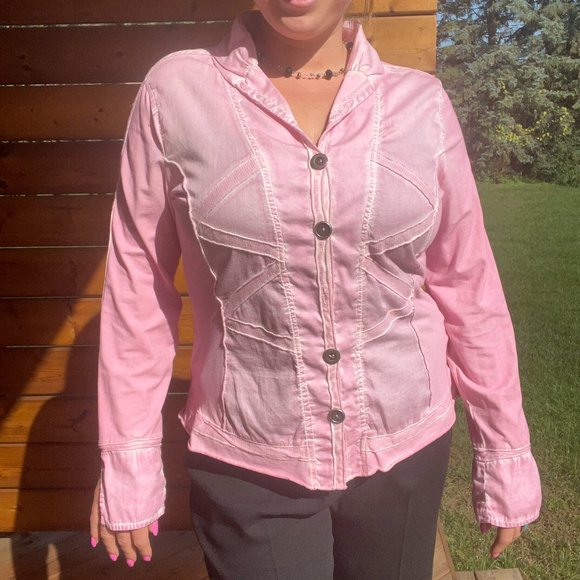 Fun Crisca Pink Button-Up Blouse - Picture 2 of 8
